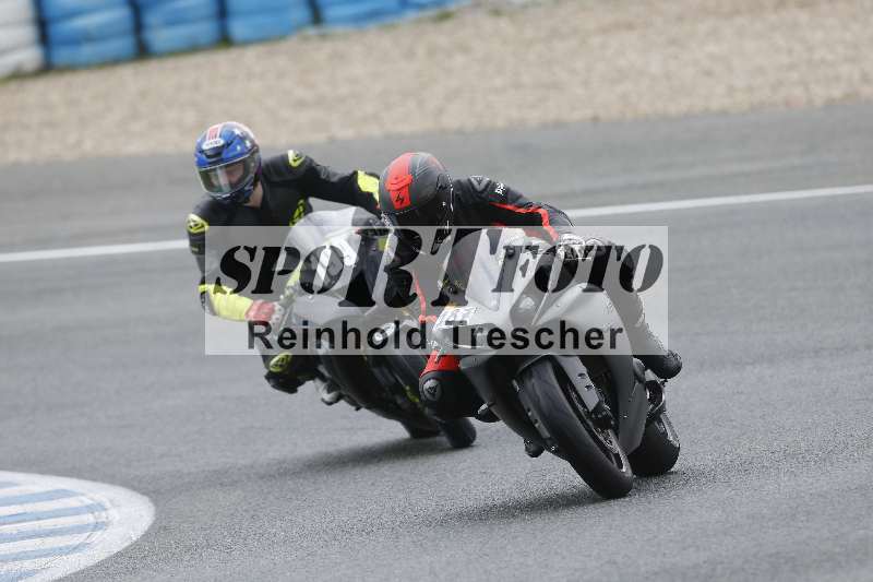 /Archiv-2025/01 24.-27.01.2025 Moto Center Thun Jerez/rot-red/199